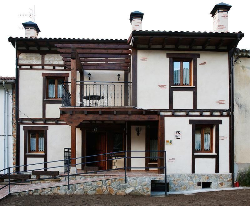 Casas rurales poza de la torca 1 y poza de la torca 2